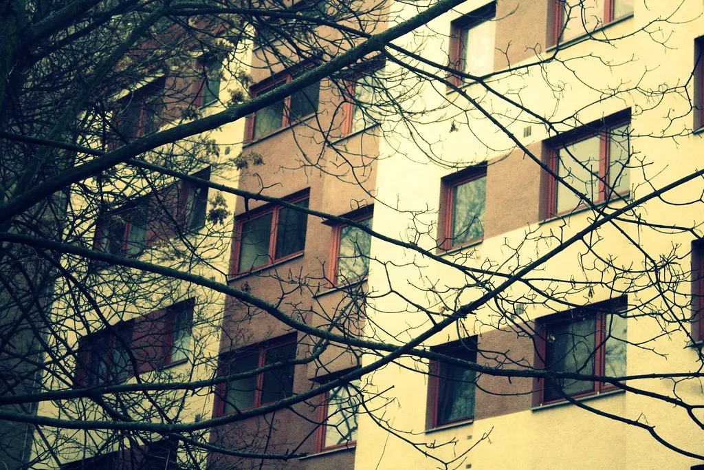 along puschkinallee