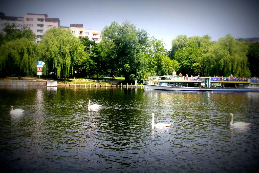 along the landwehrkanal