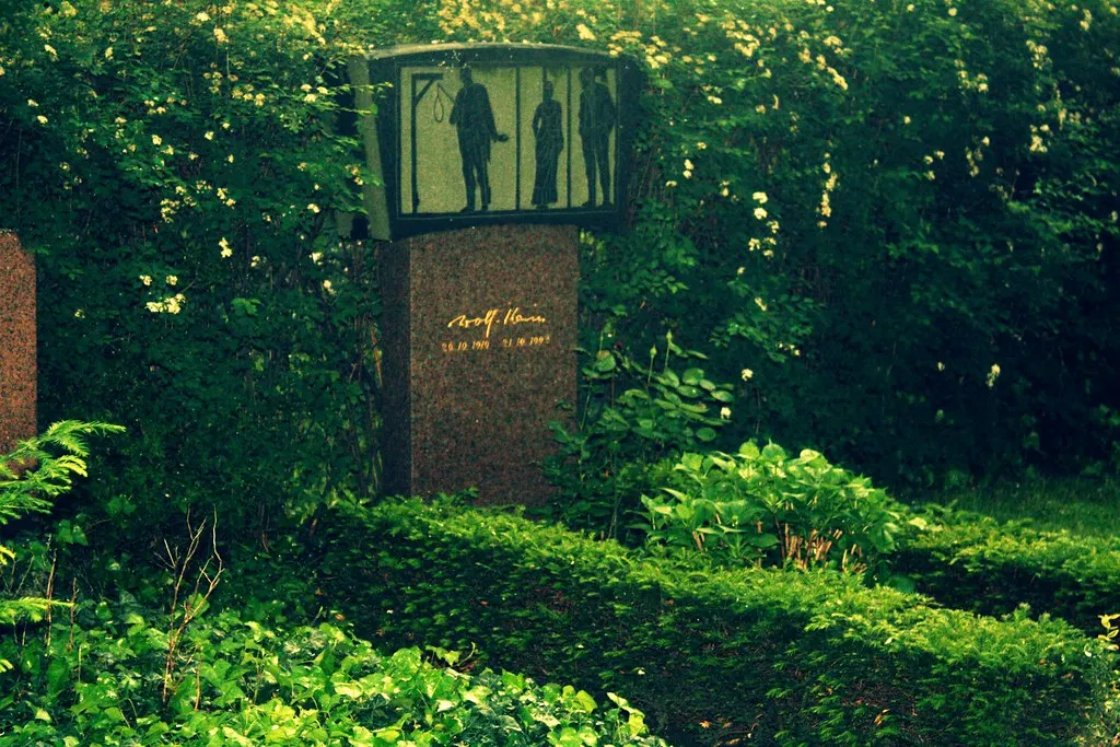 friedhof der dorotheenstädtischen und friedrichswerderschen gemeinden
