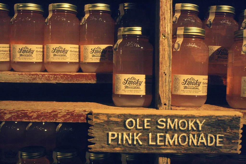 ole smoky tennessee moonshine