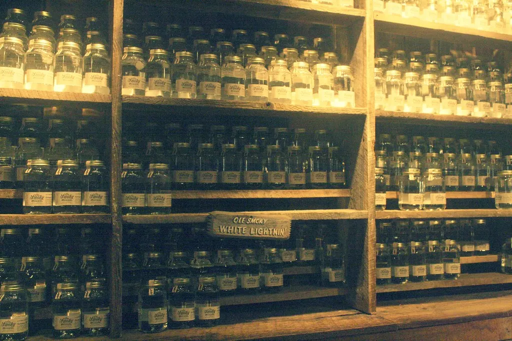 ole smoky tennessee moonshine